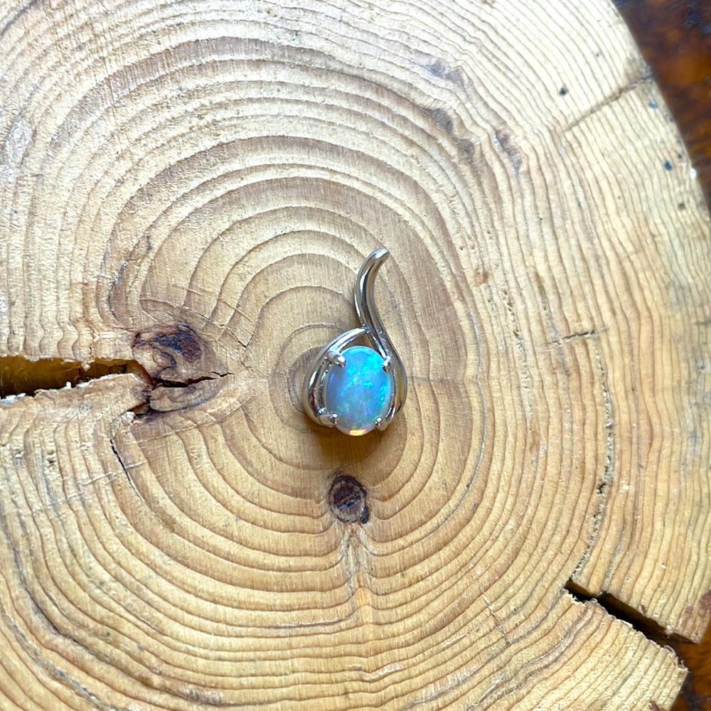 Opal pendant in sterling silver, christmas necklace!